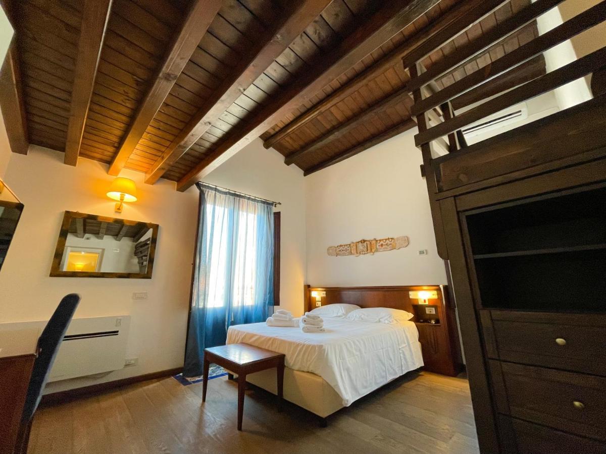 Hotel La Plumeria Cefalù Esterno foto