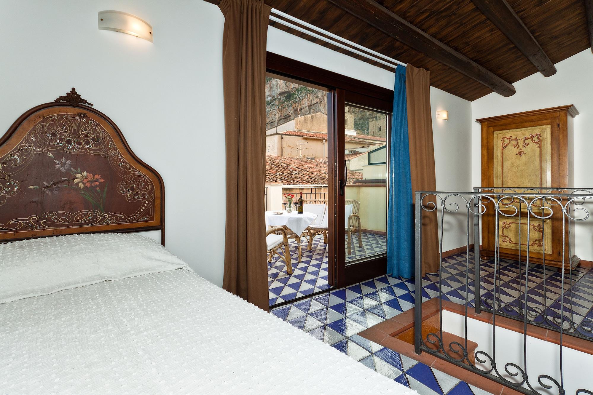 Hotel La Plumeria Cefalù Esterno foto