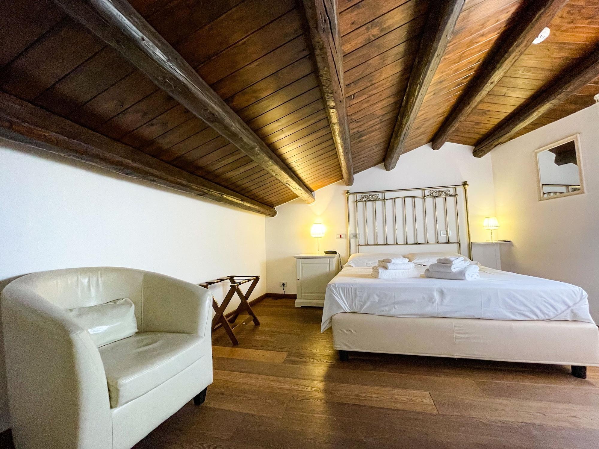 Hotel La Plumeria Cefalù Esterno foto