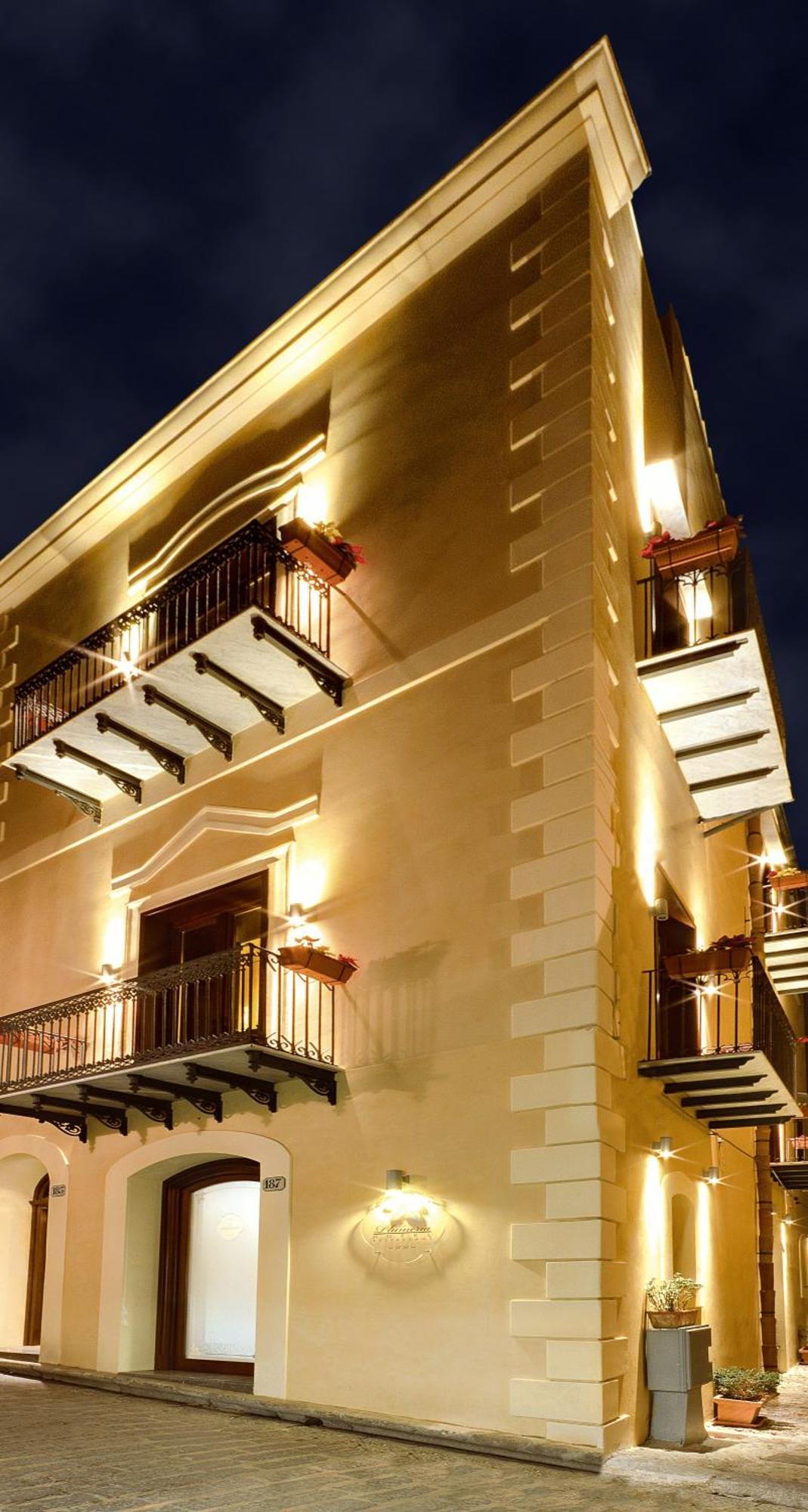Hotel La Plumeria Cefalù Esterno foto